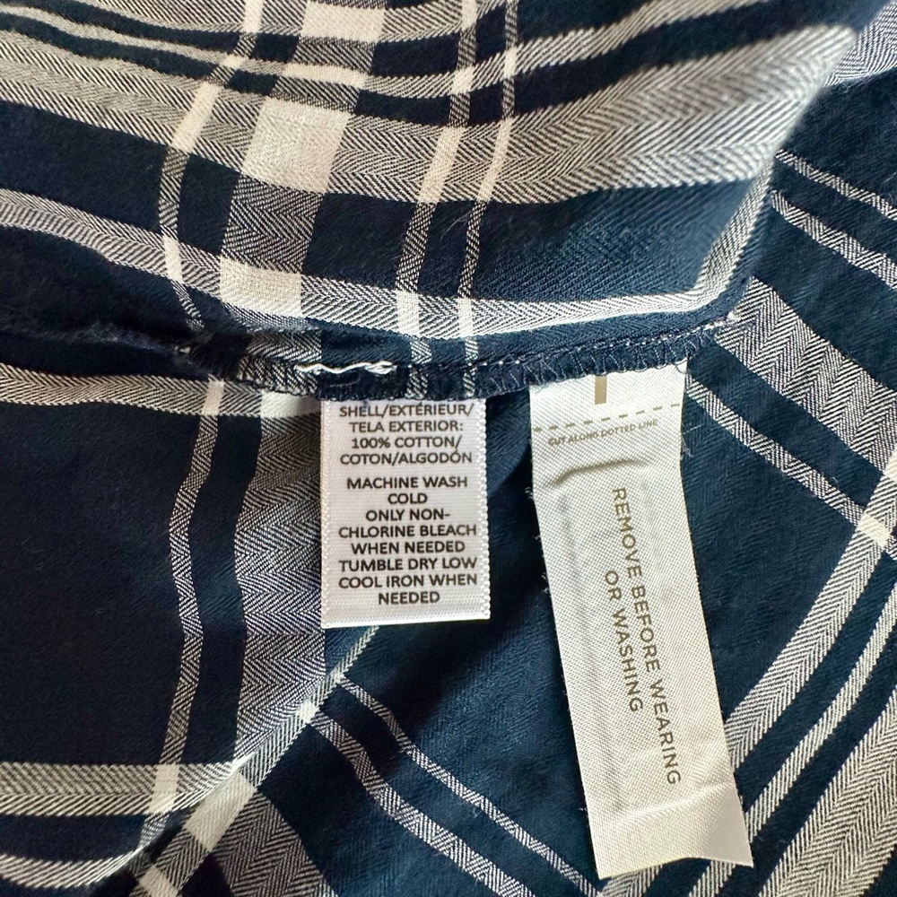 LOFT Navy Plaid Button Down Shirt 100% cotton. - Picture 10 of 11